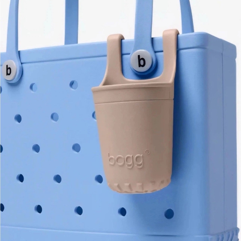 Bogg Bag Bevy Beige Cupholder & Beyond Rubber Water Proof With‎ Hooks NEW - Picture 2 of 4
